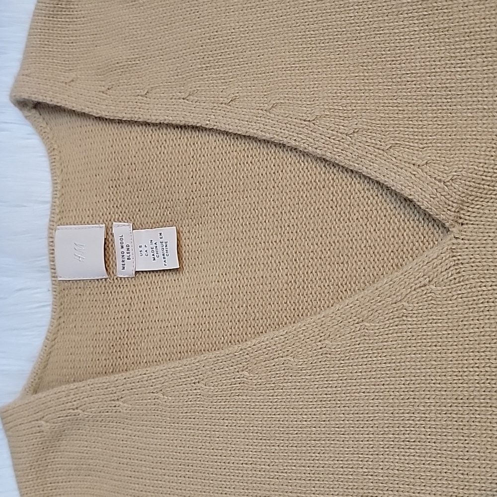 Cozy Tan Wool Blend  V-Neck Oversized Sweater - Picture 7 of 14